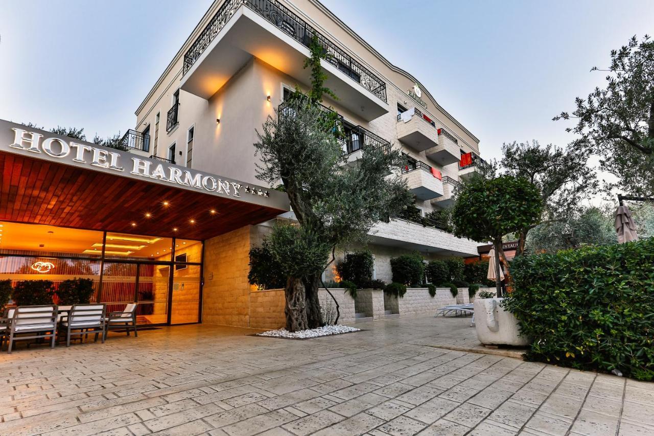 Hotel Harmony By Aycon Petrovac المظهر الخارجي الصورة