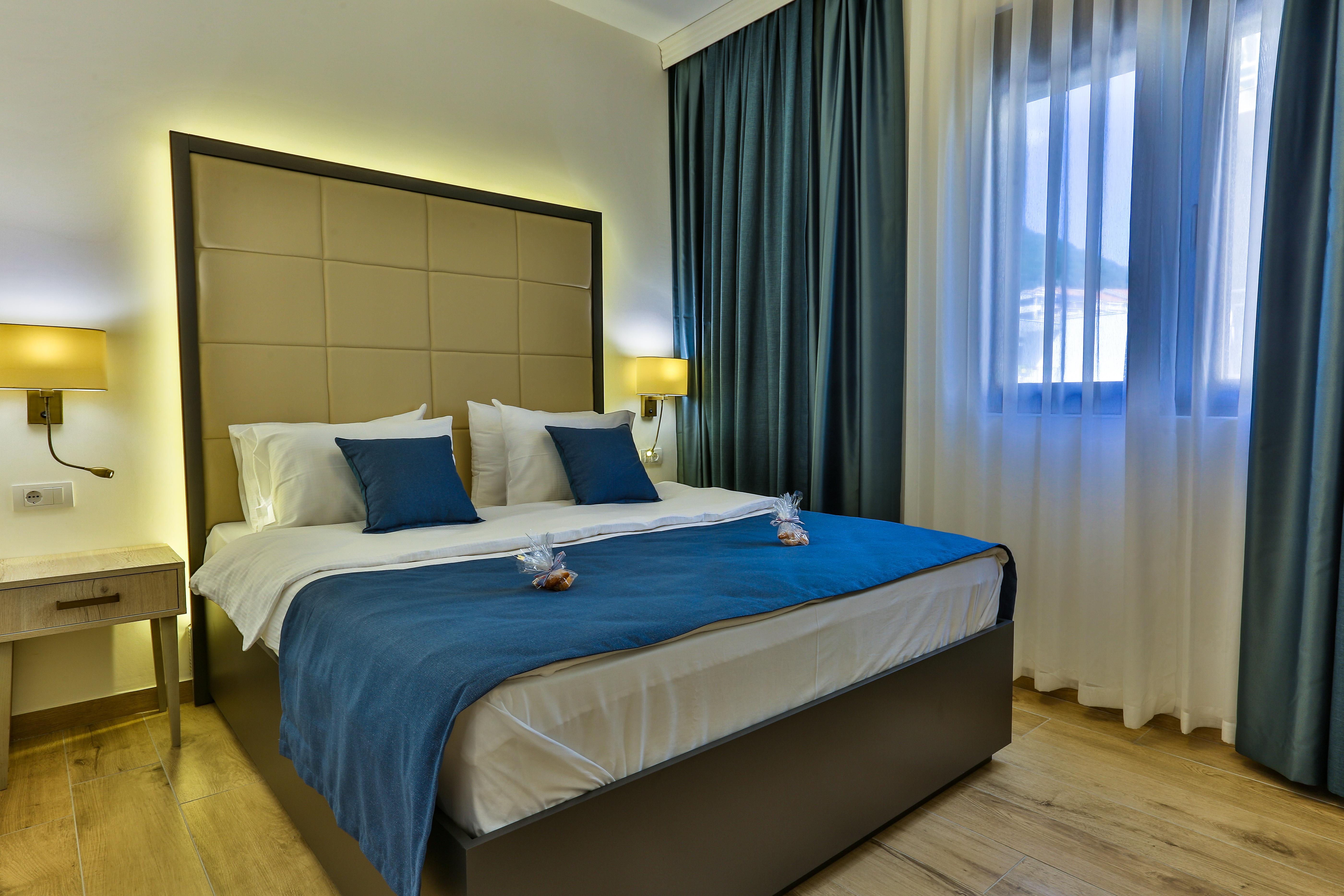Hotel Harmony By Aycon Petrovac المظهر الخارجي الصورة